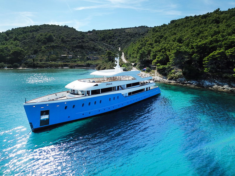 Luxury Yacht ohana